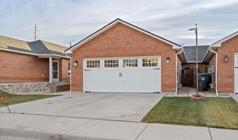 423 APPLETREE Ln, Cheyenne, WY 82009