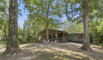 774 Davis Rd, Benton, MS 39039