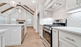 2 Rothbury Ln, Bella Vista, AR 72714
