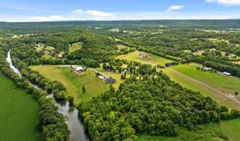 1020 Thomas Rd, Benton, TN 37307