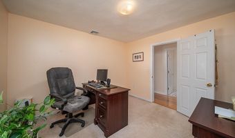 17 Wood Cove Dr, Coventry, RI 02816