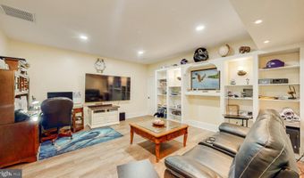 303 S BEDFORD St, Georgetown, DE 19947