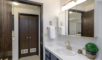 1715 Willow St, Caldwell, ID 83605