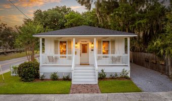 1711 Duke St, Beaufort, SC 29902