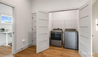 214 Torch Light Way, Asheville, NC 28806