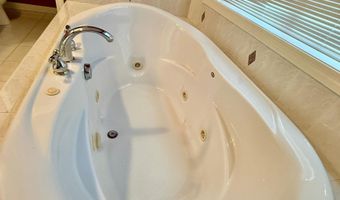 106 Jenkins Rd, Bedford, NH 03110