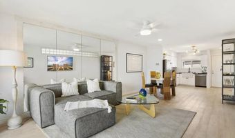 902 Caminito Madrigal F, Carlsbad, CA 92011
