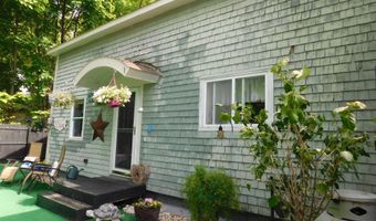 17 19 Boynton St, Bangor, ME 04401
