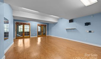 47 Cedar Hill Dr, Asheville, NC 28803