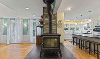 138 Litchfield Tpke, Bethany, CT 06524