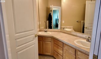 8674 SW 168TH Ave, Beaverton, OR 97007