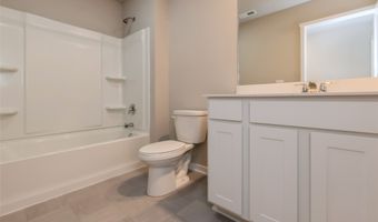 4404 NE 16th St, Ankeny, IA 50021