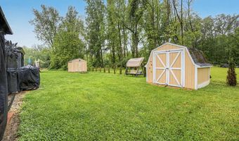 3130 Hill Dr, Adrian, MI 49221