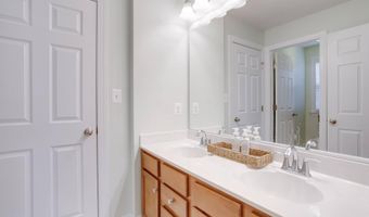 25184 CRESTED WHEAT Dr, Aldie, VA 20105