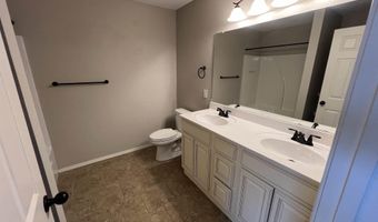 1105 Crossing Loop, Bryant, AR 72022