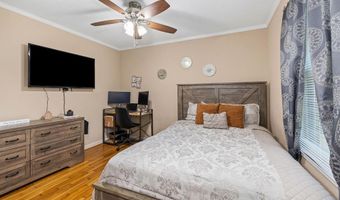 702 11th St, Altavista, VA 24517