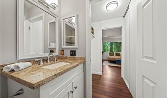 5215 Balboa Blvd 203, Encino, CA 91316