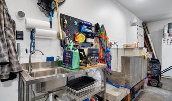 9065 8TH St, Bay City, OR 97107