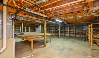 6300 Jonathan Ln, Albany, OH 45710