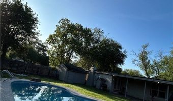 1217 Rose Dr, Alice, TX 78332