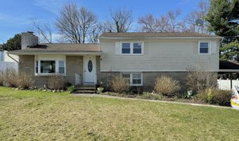 6 Bailey Dr, West Haven, CT 06516