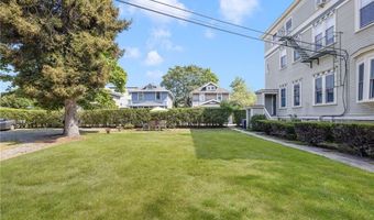 20 Berkeley Ave 2, Newport, RI 02840