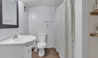 76 Union St, Barre, MA 01005