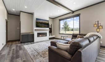 40 Bunker Ln, Blanchard, ID 83804