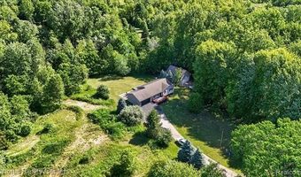 8280 W Rolston Rd, Argentine, MI 48451