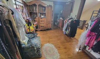 817 N Main St, Aberdeen, SD 57401
