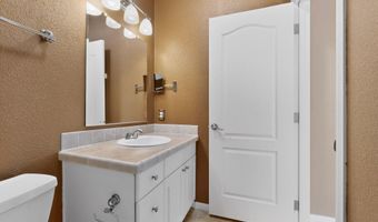 214 Sunrise Bluffs Dr, Belen, NM 87002