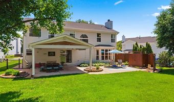 329 Gateford Dr, Ballwin, MO 63021