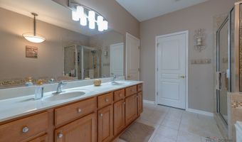 2 Tiverton Ct, Algonquin, IL 60102