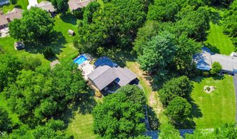 8852 Ridge Hill Dr, Indianapolis, IN 46217