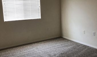 2727 N Price Rd 11, Chandler, AZ 85224