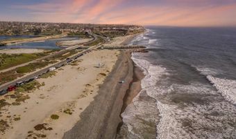 902 Caminito Madrigal F, Carlsbad, CA 92011