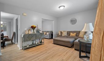 198 Arlington Ave, Aberdeen, NJ 07721