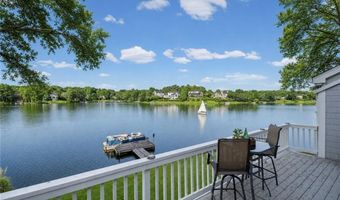 6425 Spinnaker Ln, Alpharetta, GA 30005