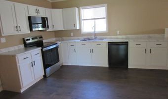 1102 Poplar St, Amory, MS 38821