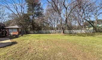 220 4th St SE, Aliceville, AL 35442