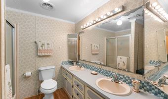 2423 Oak Village Rd, Akron, AL 35441