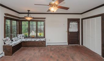 12 Overlook Rd, Narragansett, RI 02882