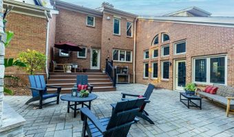3300 Kuliga Park Dr, Cincinnati, OH 45248