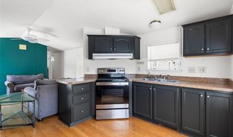 27 Woodward Road 40, Lincoln, RI 02865
