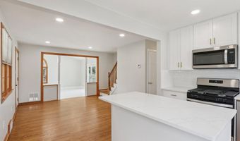 16 PARK Dr, Bellmawr, NJ 08031