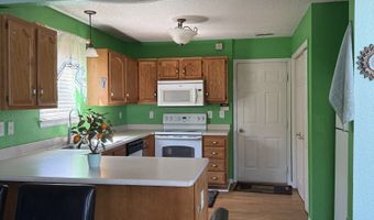 7141 Wellwood Dr, Indianapolis, IN 46217