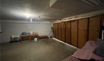 422 N 3rd St, Alhambra, CA 91801