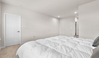 138 MATISSE Pl 1003G, Bowie, MD 20716