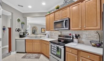 342 BLUEWATER FALLS Ct, Apollo Beach, FL 33572