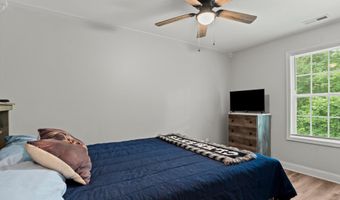 7486 Snake Rd, Athens, AL 35611